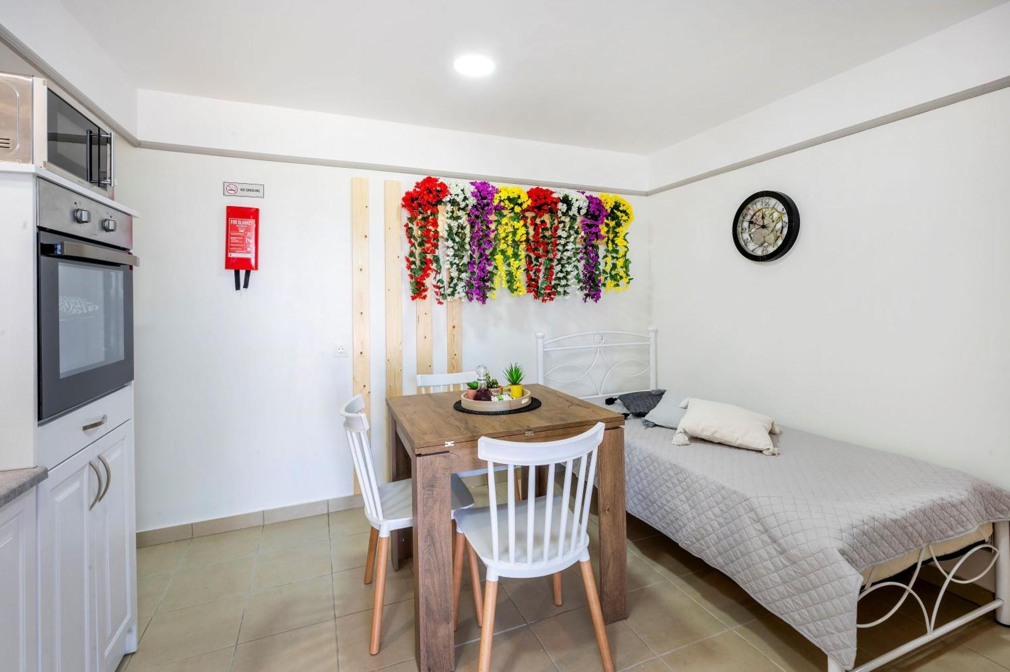 Apartment Homes Eva's Garden, Poolside Cozy Havens In Kos *